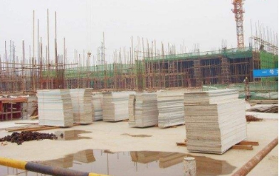 使用建筑模板怎樣才能滿足綠色環(huán)保的要求